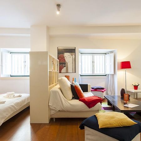 Joivy Inviting Studio Near Green Street Lisbon Luaran gambar