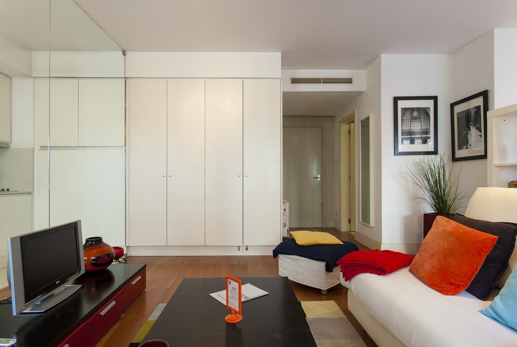 Joivy Inviting Studio Near Green Street Lisbon Luaran gambar